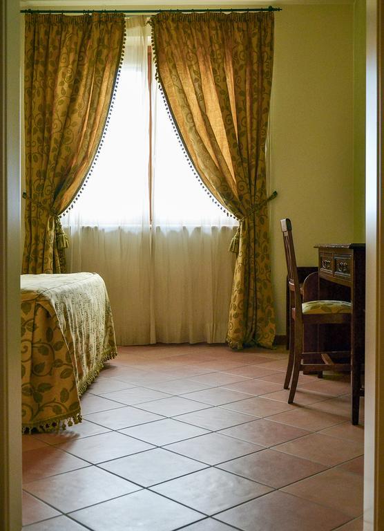 Villa Luigi Hotel & Restaurant Nuova Gestione Villa Rosa Di Martinsicuro Værelse billede