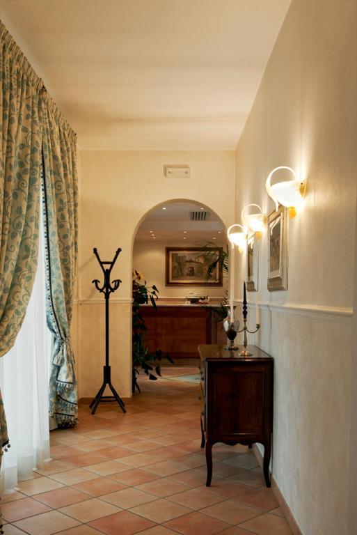 Villa Luigi Hotel & Restaurant Nuova Gestione Villa Rosa Di Martinsicuro Eksteriør billede